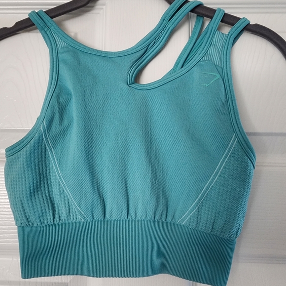 Gymshark Tops - Gymshark Sports Bra Sz Small EUC